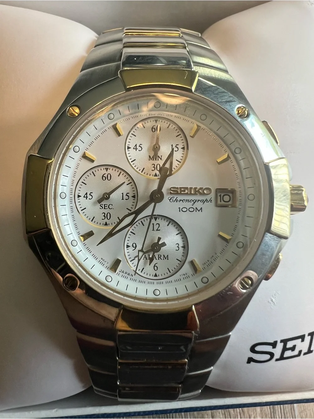 Men’s Seiko Chronograph 7T62